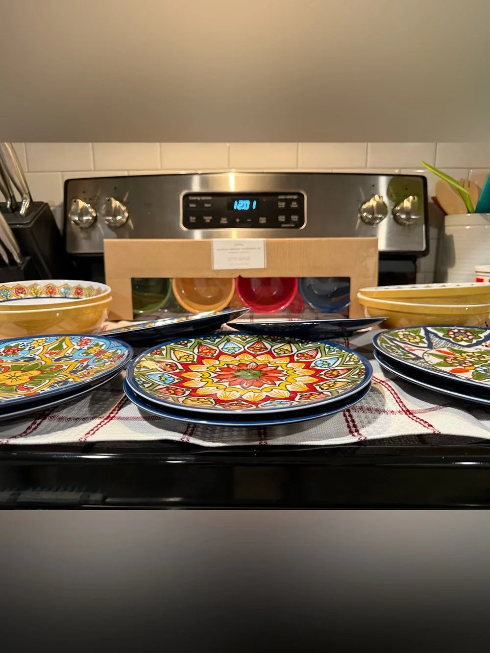 New Rare Pottery Barn Talavera Melamine Dining/Serving Set